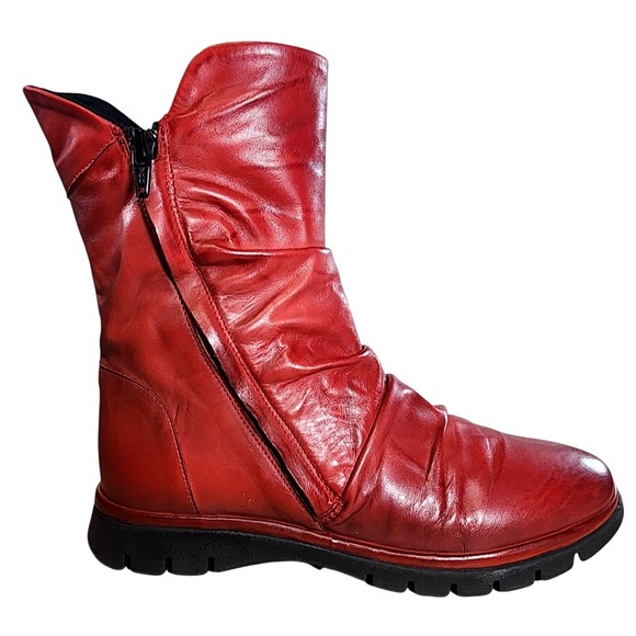Miz Mooz Delena Red Leather Ruched Side Zip Boots Women Size 38 - Picture 3 of 10